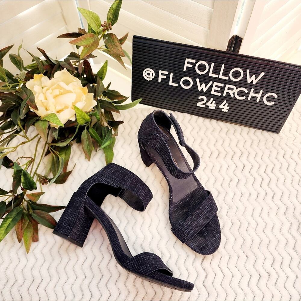 PEDRO GARCIA WENNA ANKLE STRAP SANDALS SIZE 39.5 (9)